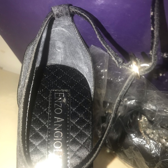 Woman’s Enzo Angiolini EADomenica Satin Black/Clear 8.5M NIB - Picture 13 of 16